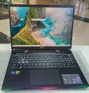 New Laptop MSI Raider GE68HX 13VI-202US 32GB Intel Core i9 SSD 1T