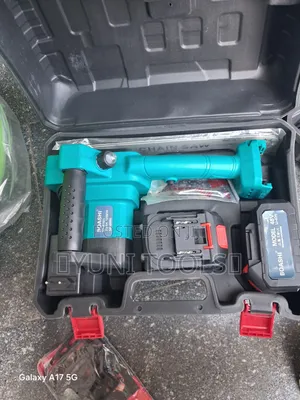 Chargeble Chen Saws
