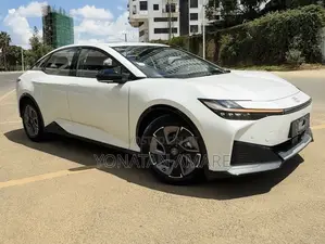 Toyota bZ3 2025 White