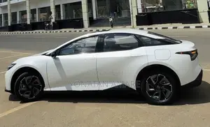 Toyota bZ3 2025 White