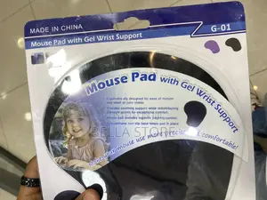 Mouse Pad With Gel Wrist Support