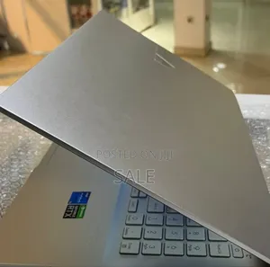 New Laptop Asus VivoBook 15 X505BA 16GB Intel Core i5 SSD 512GB
