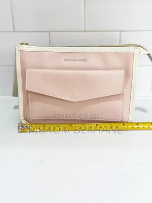 Michael Kors Trousse Pouch.