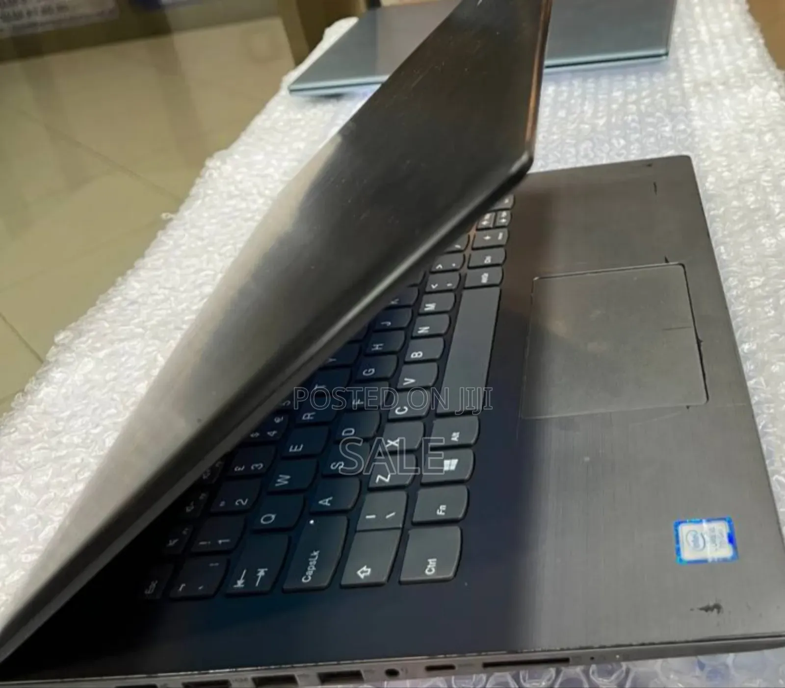 New Laptop Lenovo IdeaPad 320 4GB Intel Core i5 SSD 1T