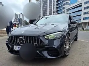 Mercedes-Benz C220 2017 Black