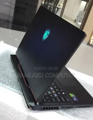 New Laptop MSI Raider GE68HX 13VI-202US 32GB Intel Core i9 SSD 1T