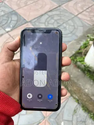 Apple iPhone 11 64 GB Black