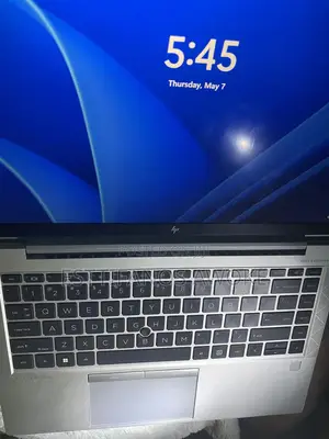 New Laptop HP EliteBook 845 G8 16GB AMD Ryzen 5 SSD 512GB