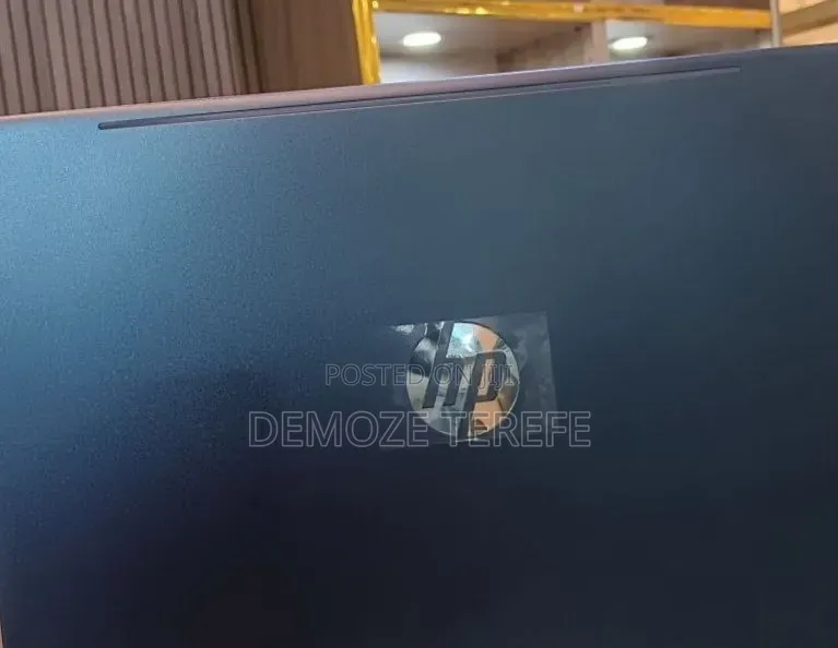 New Laptop HP Pavilion 15 8GB Intel Core i5 SSD 512GB