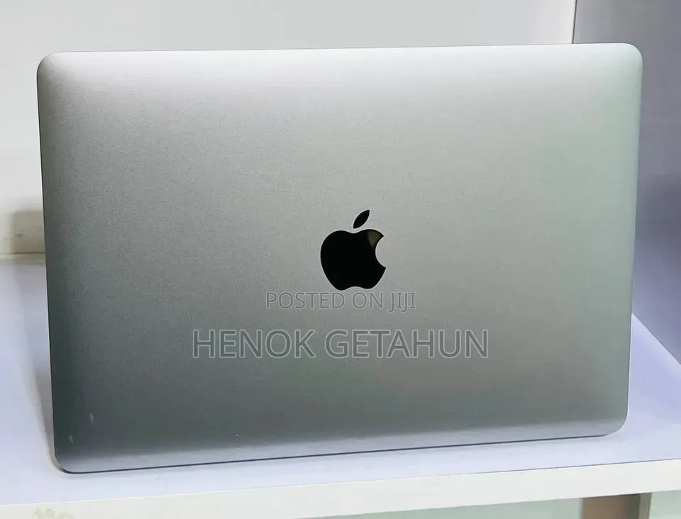 New Laptop Apple MacBook Air 2017 8GB Intel Core i5 SSD 512GB