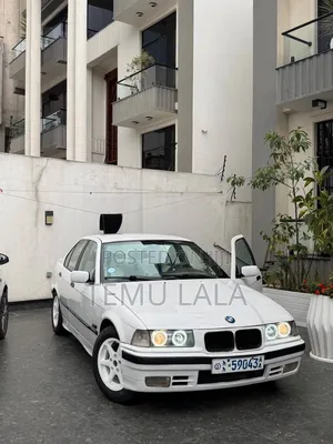 BMW 2002 1995 White