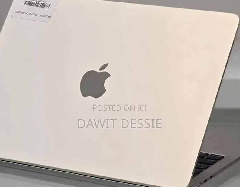 New Laptop Apple MacBook Air 2025 M4 13-inch 16GB Apple M4 SSD 256GB