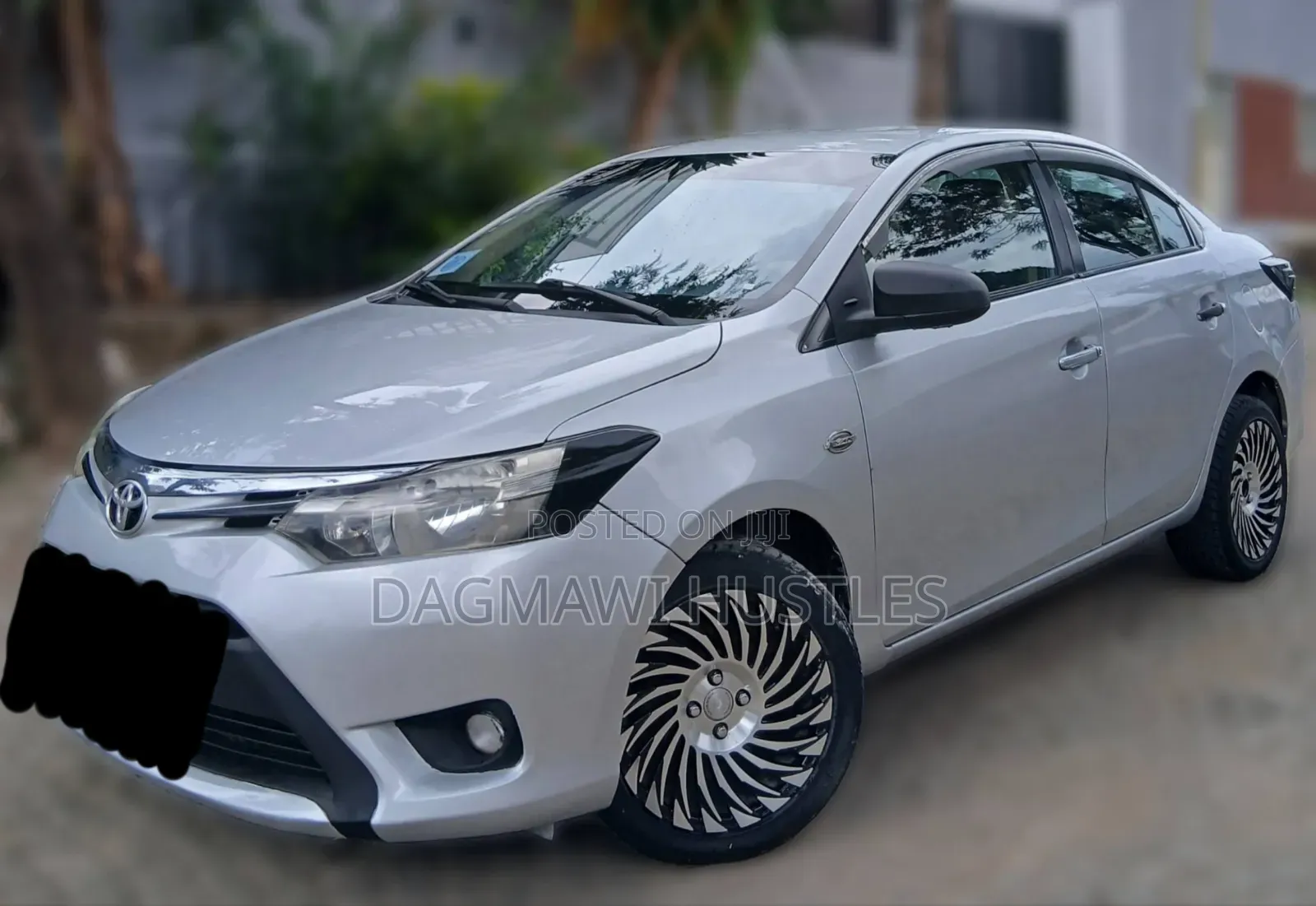 Toyota Yaris 2015 Silver