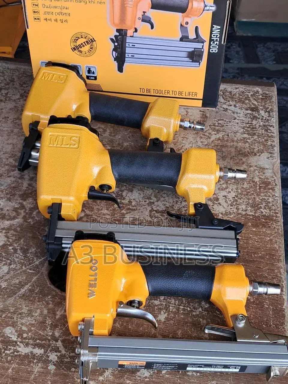 Air Nailer / Brad Nailer ሹተር ሚስማር መምቻ