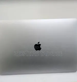 New Laptop Apple MacBook Pro 2017 16GB Intel Core i7 SSD 512GB