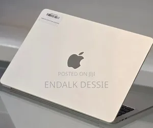 New Laptop Apple MacBook Air 2025 M4 13-inch 16GB Apple M4 SSD 256GB