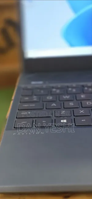 New Laptop HP Pavilion 15 8GB Intel Core i7 SSD 1T