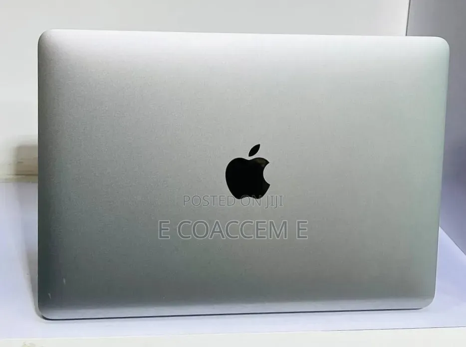 New Laptop Apple MacBook Pro 2017 8GB Intel Core i5 SSD 512GB