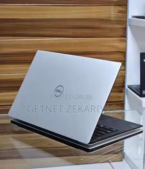 New Laptop Dell XPS 13 16GB Intel Core i7 SSD 512GB
