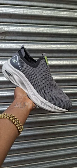 Comfortable Skechers Gilo Made in Vietnam High Master Quality Sneakers