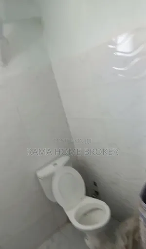 Furnished 2bdrm Condo in ቦሌ አራብሳ ኮንዶሚኒየም, Yeka for sale