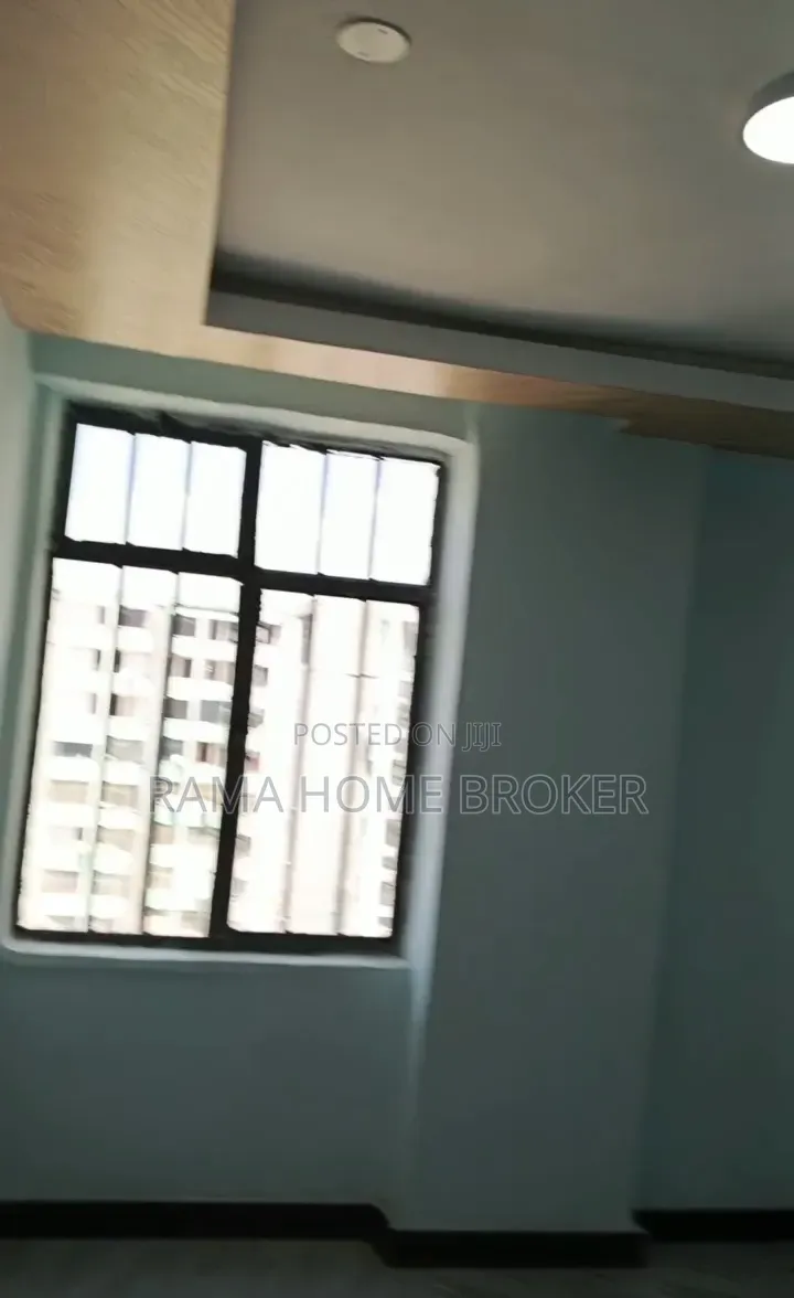 Furnished 2bdrm Condo in ቦሌ አራብሳ ኮንዶሚኒየም, Yeka for sale