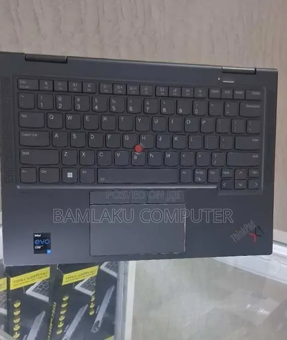 New Laptop Lenovo ThinkPad X1 Yoga 16GB Intel Core i7 SSD 512GB