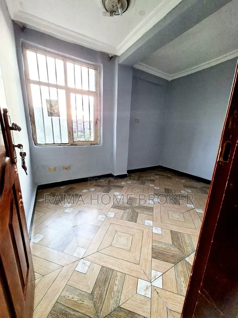 Furnished 3bdrm Condo in ቦሌ አራብሳ ኮንዶሚኒየም, Yeka for sale