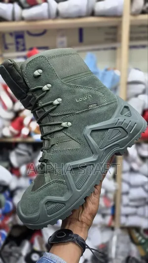 Lowa Boots Water Proof for High Master Quality Shoes for You