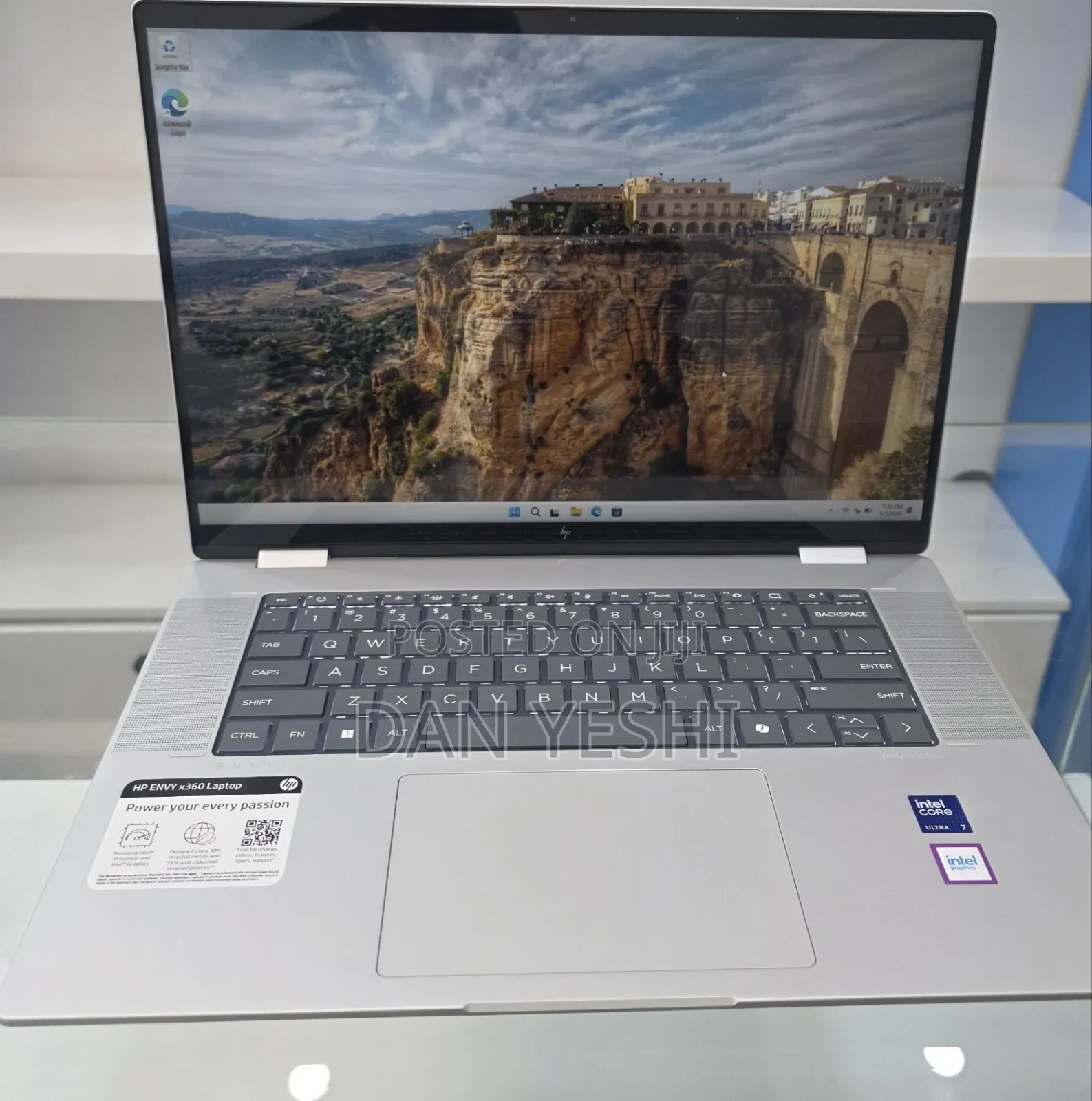 New Laptop HP Envy 15 16GB Intel Core 7 SSD 1T