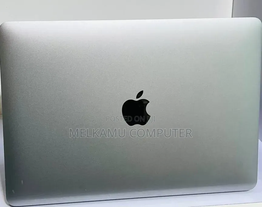 New Laptop Apple MacBook Air 2017 8GB Intel Core i5 SSD 512GB