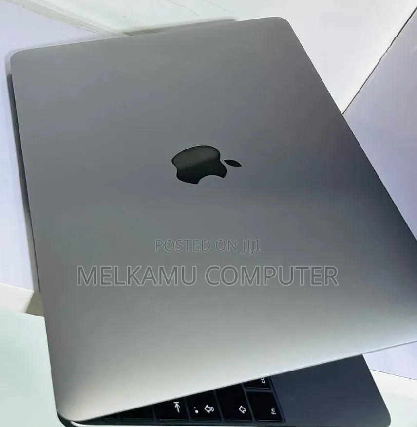 New Laptop Apple MacBook Air 2017 8GB Intel Core i5 SSD 512GB