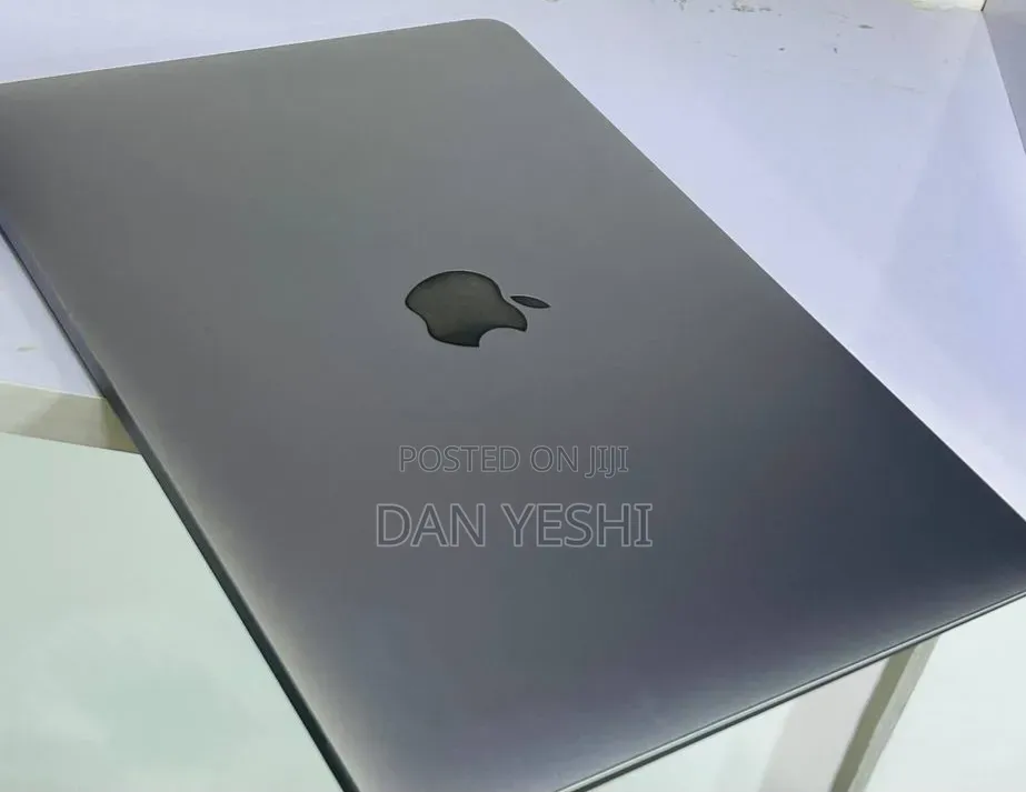 New Laptop Apple MacBook Air 2017 8GB Intel Core i5 SSD 512GB