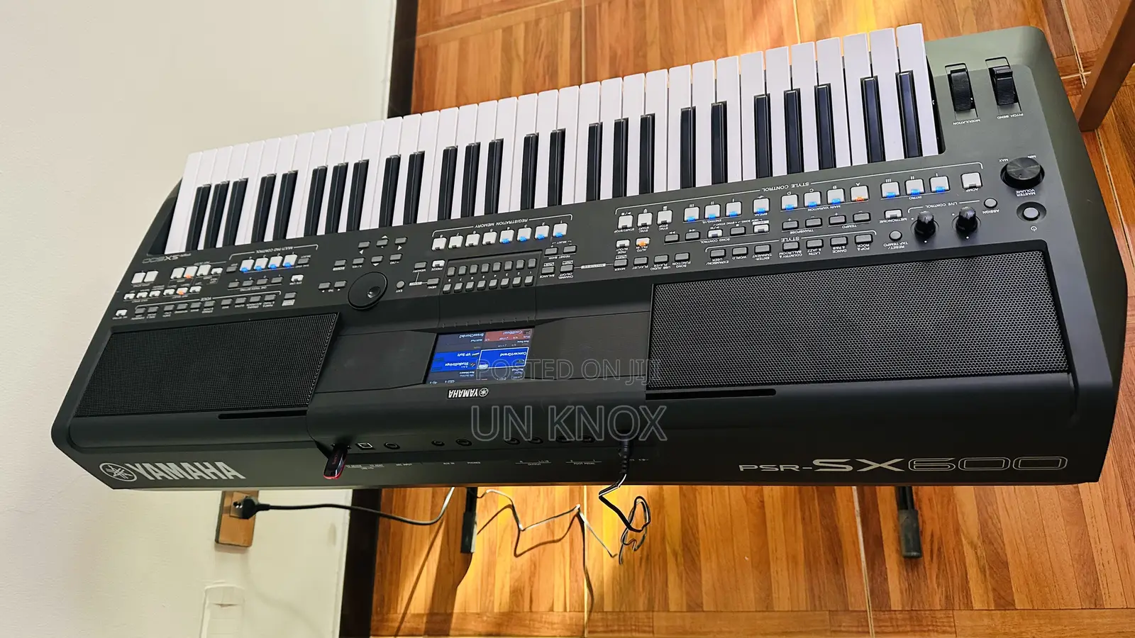 Yamaha PSR Sx 600