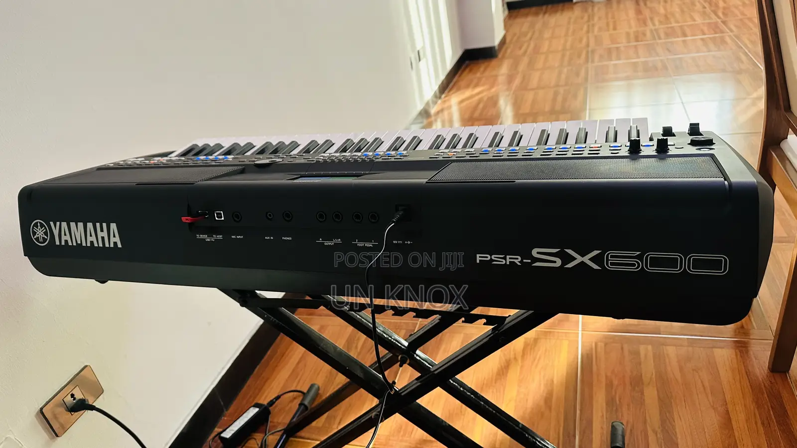Yamaha PSR Sx 600