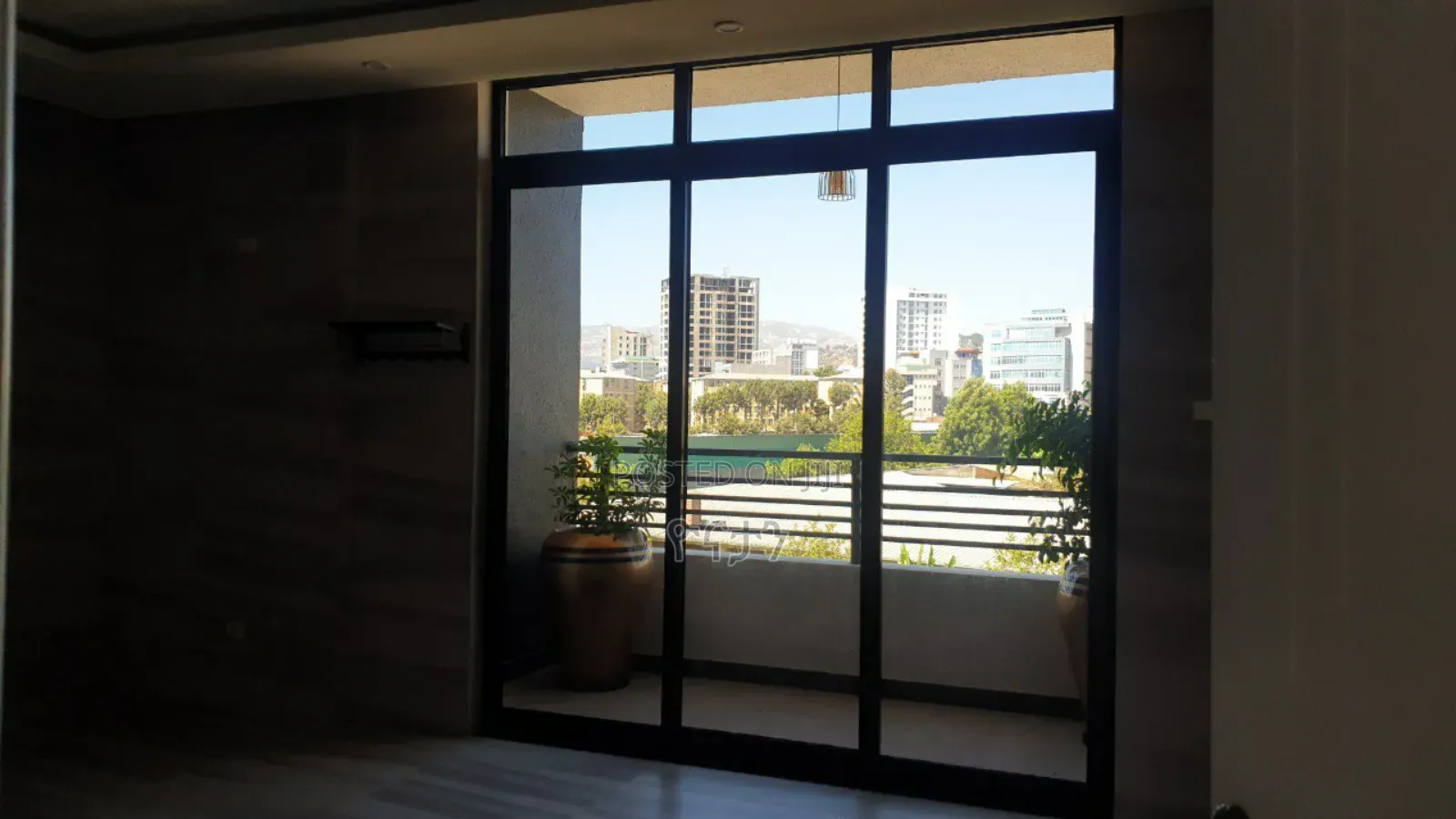8bdrm House in Nifas Silk-Lafto for sale