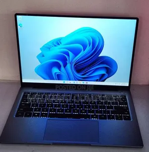 New Laptop Huawei Matebook D 15 16GB Intel Core i7 SSD 512GB