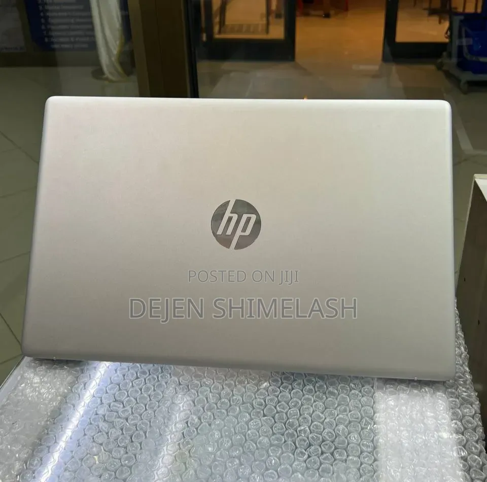 New Laptop HP Envy X360 16GB AMD Ryzen 7 SSD 512GB