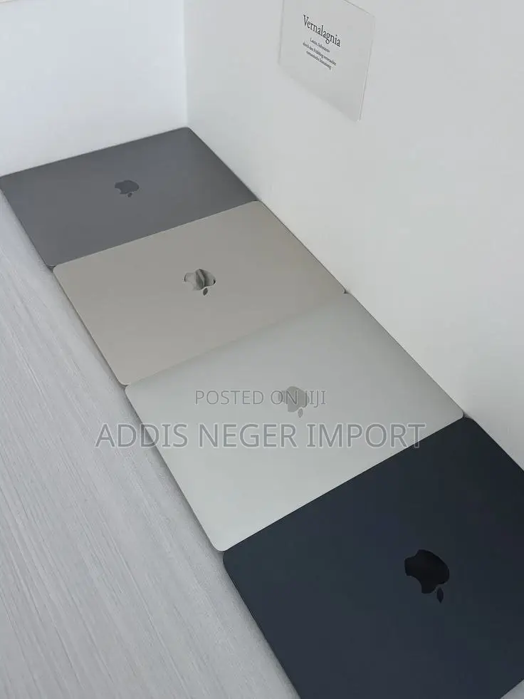 New Laptop Apple MacBook Air 2026 M5 13-inch 16GB Apple M5 SSD 512GB
