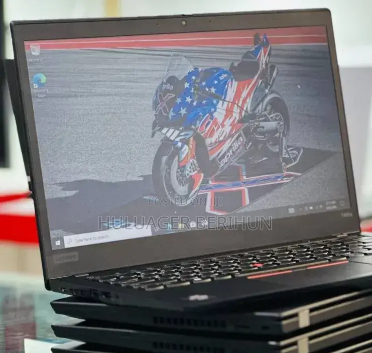 New Laptop Lenovo ThinkPad t495s 16GB AMD Ryzen 7 SSD 512GB