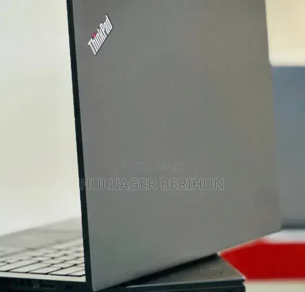 New Laptop Lenovo ThinkPad t495s 16GB AMD Ryzen 7 SSD 512GB