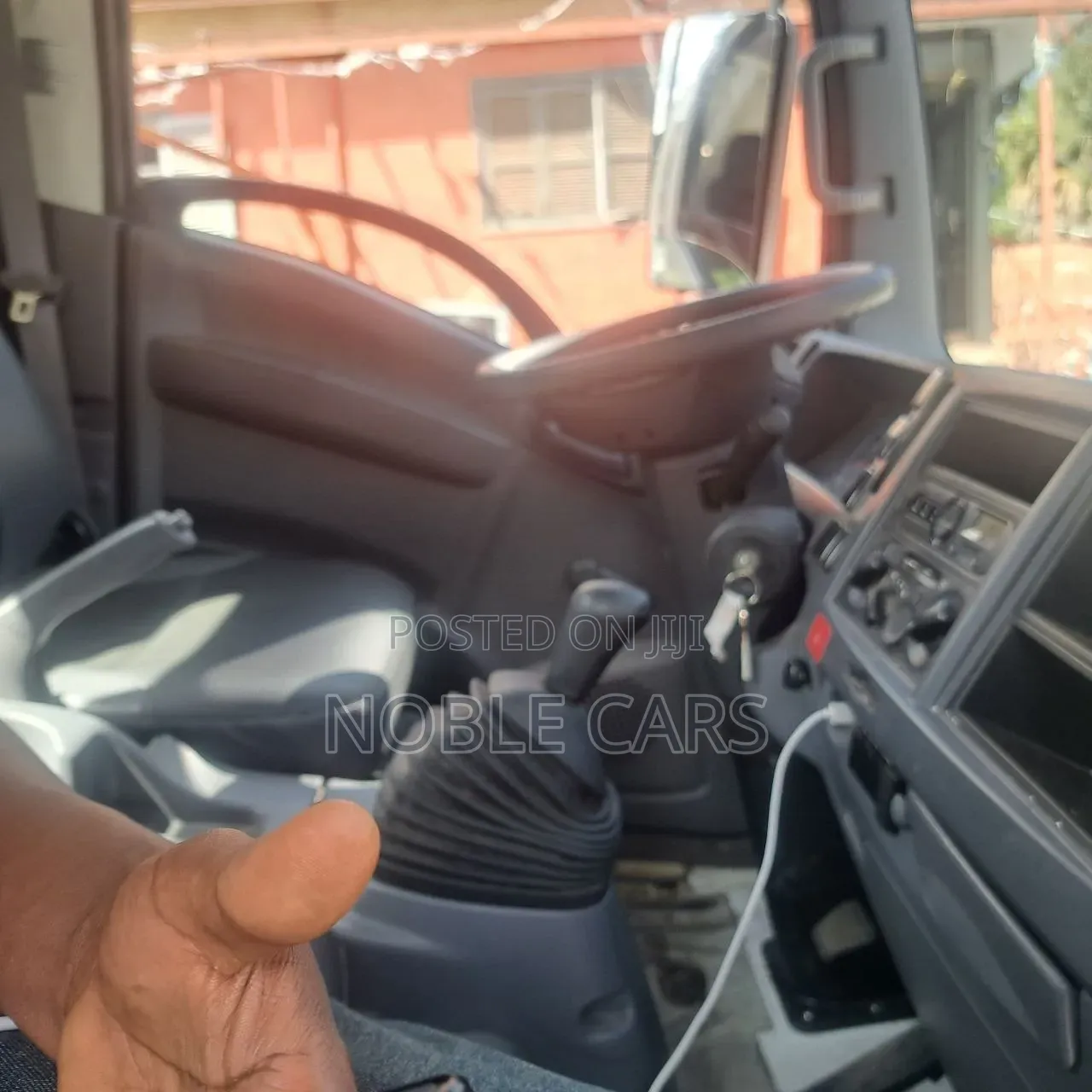 ( Bank Loan 50%] Isuzu Obama - 2025