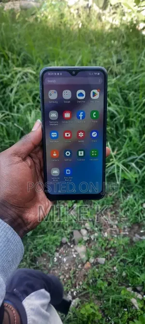 New Samsung A10 32 GB Blue