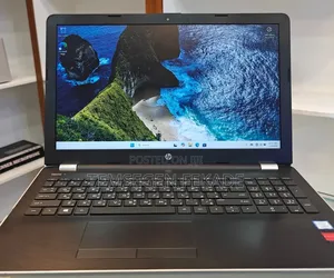 New Laptop HP Pavilion 15 8GB Intel Core i5 SSD 256GB