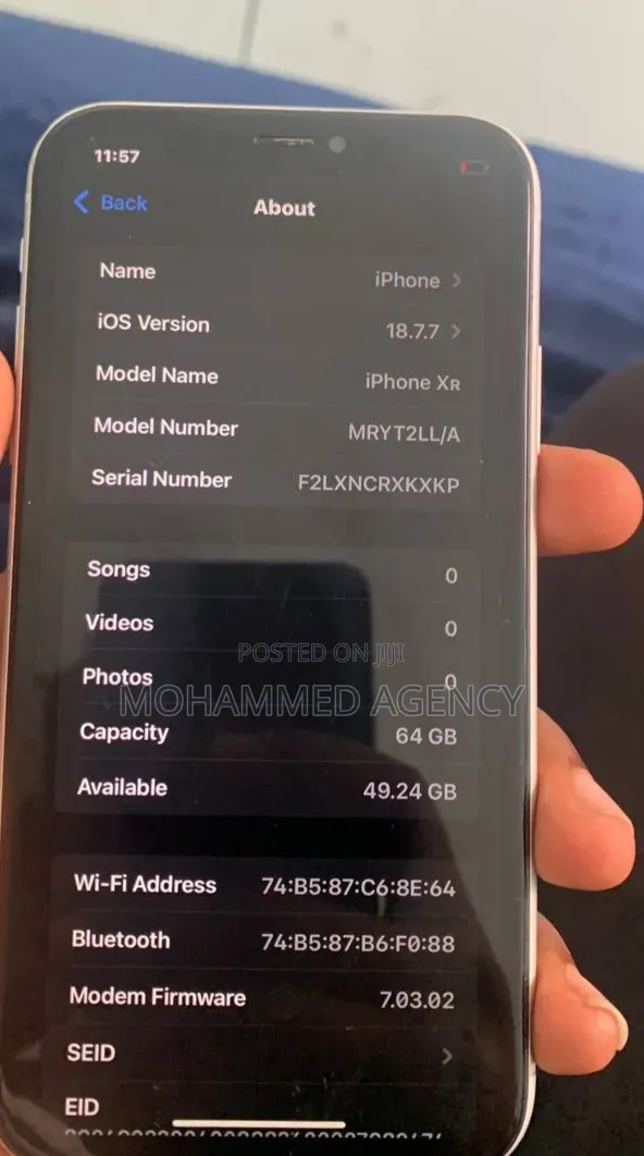 Apple iPhone XR 64 GB White