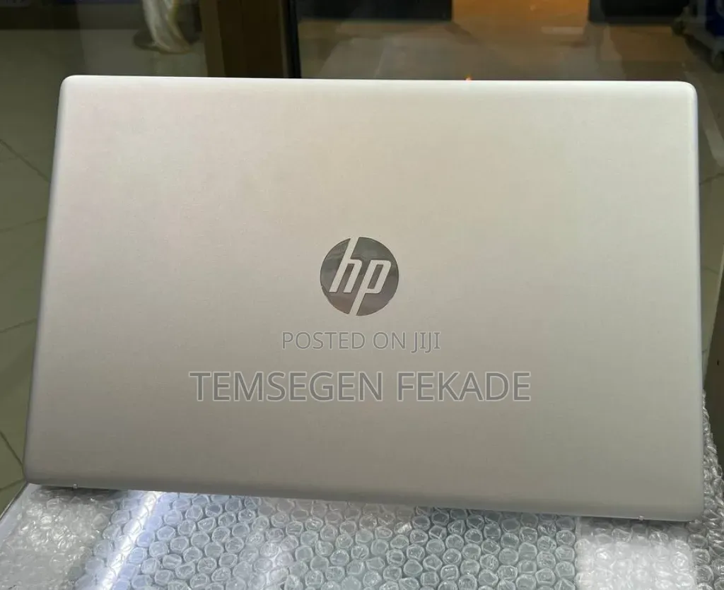 New Laptop HP Stream Notebook 8GB AMD Ryzen 5 SSD 512GB