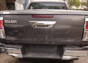 Toyota Hilux 2020 Black