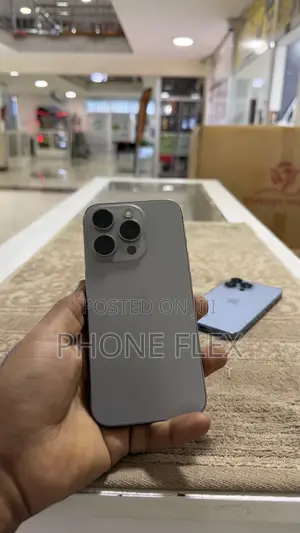 Apple iPhone 15 Pro 256 GB Gray