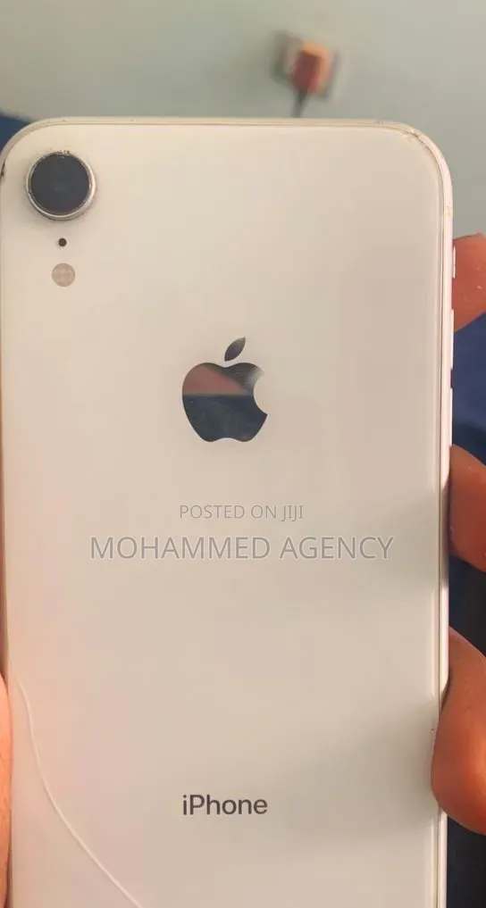 Apple iPhone XR 64 GB White