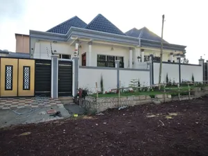 3bdrm Villa in Addis Ababa Semit, Bole for sale